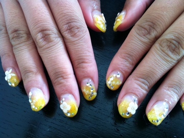成人式イエローネイル