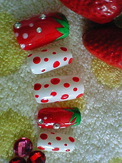 Strawberry×Dots