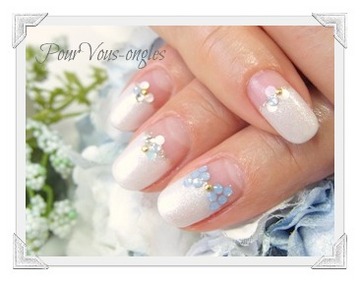 大人可愛いネイル