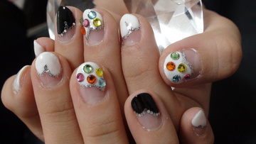 もこフレンチ×５colorストーンnail