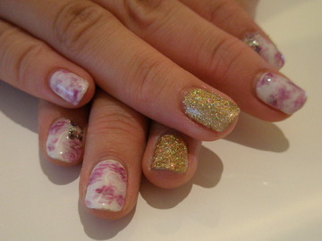 ムラサキ×ホワイト