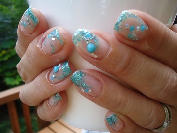 キラキラ夏ネイル
