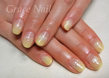 パステルイエロー