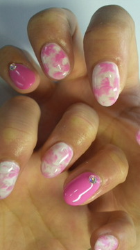 pinkタイダイNail