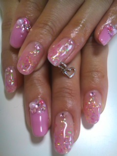 ピンク×ラメ×ストーン×ピアス