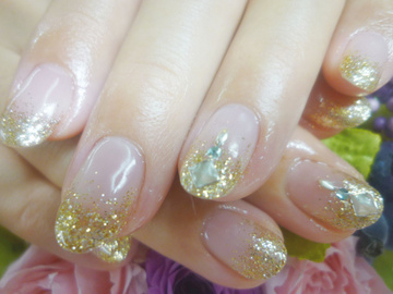 スタッズNAIL