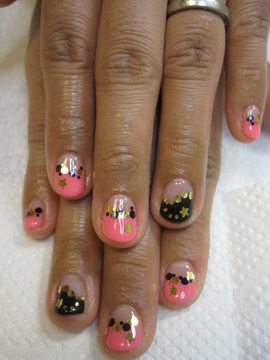 ブラック＆ピンクのフレンチ