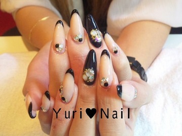 ﾍﾞｰｼﾞｭ×黒ﾌﾞﾗｲﾀﾞﾙ★Nail.ｽｶﾙﾌﾟ