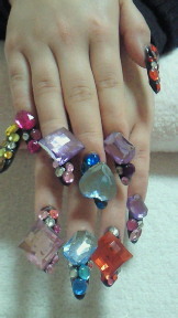 デカストーンネイル