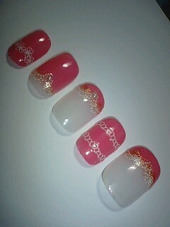 :)ピンクレース