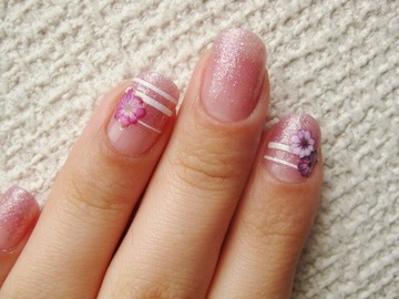 ホワイトライン×花