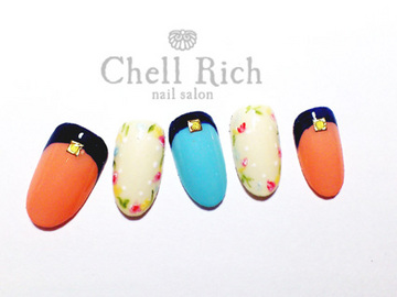 フラワーネイル