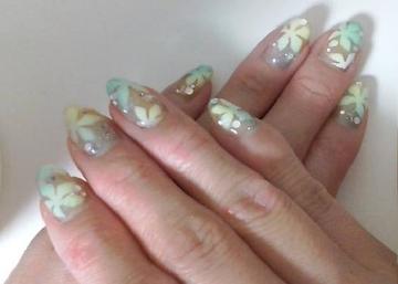 お花ネイル