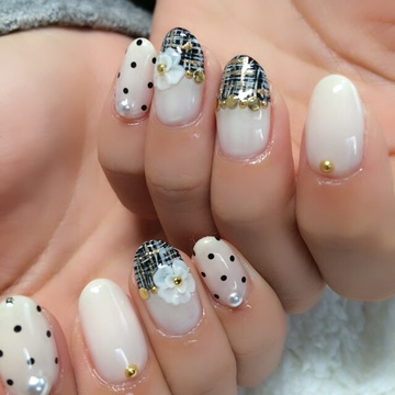 ¥8,000