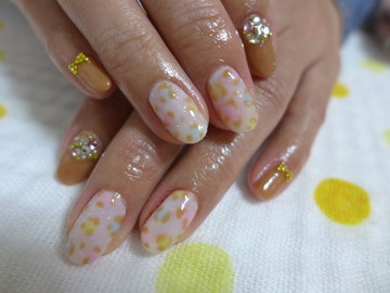 ジェルネイル★カラフル豹柄×ビジュー
