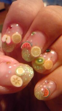 グリーンラメフレンチonフルーツ