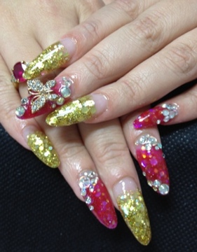 アクリルスカルプチュア