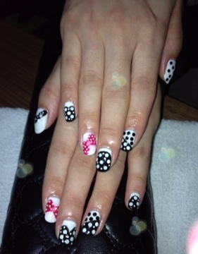 モノクロドッド