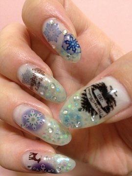 X-masラインストーンで雪をイメージ