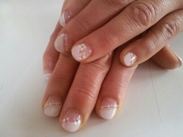 レースとお花の春ネイル♪