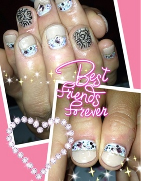 切り替えビジューネイル