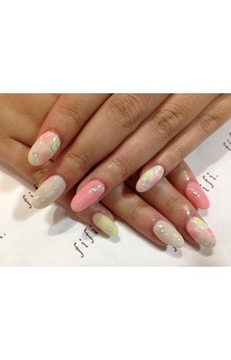 春色パステルネイル