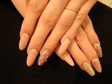 春のベビーピンク