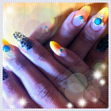 イエローとオレンジのWグラデ