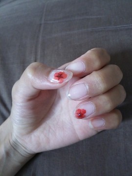 シンプル 押し花ネイル