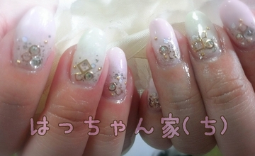 女子ラメネイル