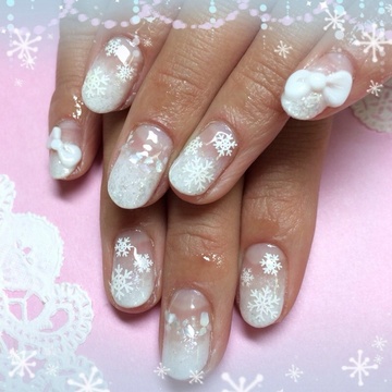 雪の結晶ネイル