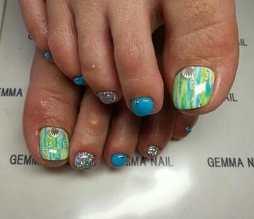 ストライプフットネイル