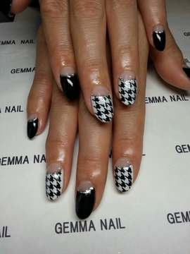 千鳥格子ネイル