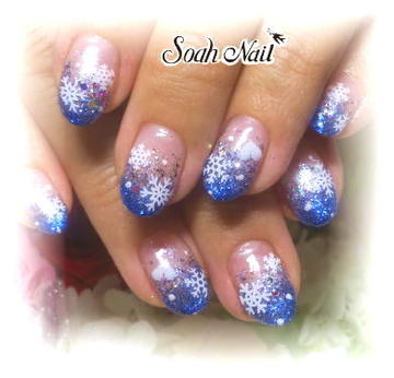 夜空に雪の結晶☆