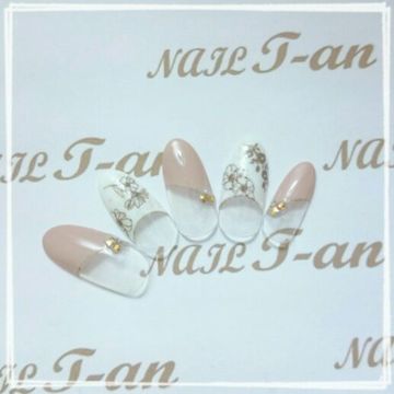 Ｎｕｄｉｅ　Ｃｏｌｏｒ