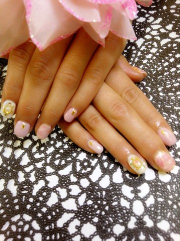 春のタイダイ×シェル埋め込みネイル♡