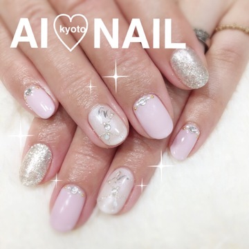 イニシャル♡ネイル