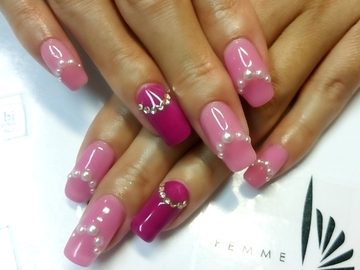 ピンクネイル(^_-)-☆