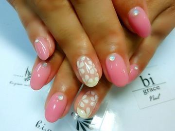 お花アート(*^_^*)(bi,grace nail)