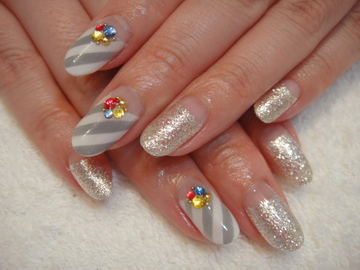 MODEな斜めストライプ