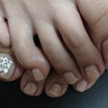 ベージュ×スクエアスワロ　footnail
