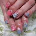 ガーリーflowerネイル