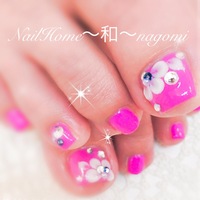 夏ネイル〜ビビットカラーのピンクflower