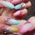 ミルキーネオングラデネイル